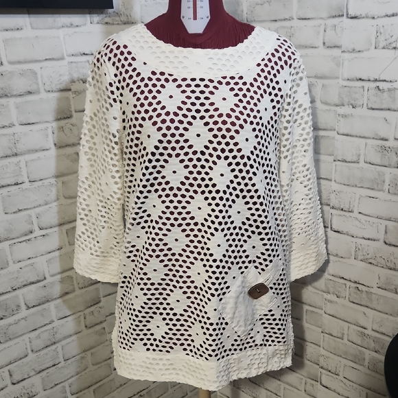 indigo soul Tops - Indigo Soul SZ L White Top